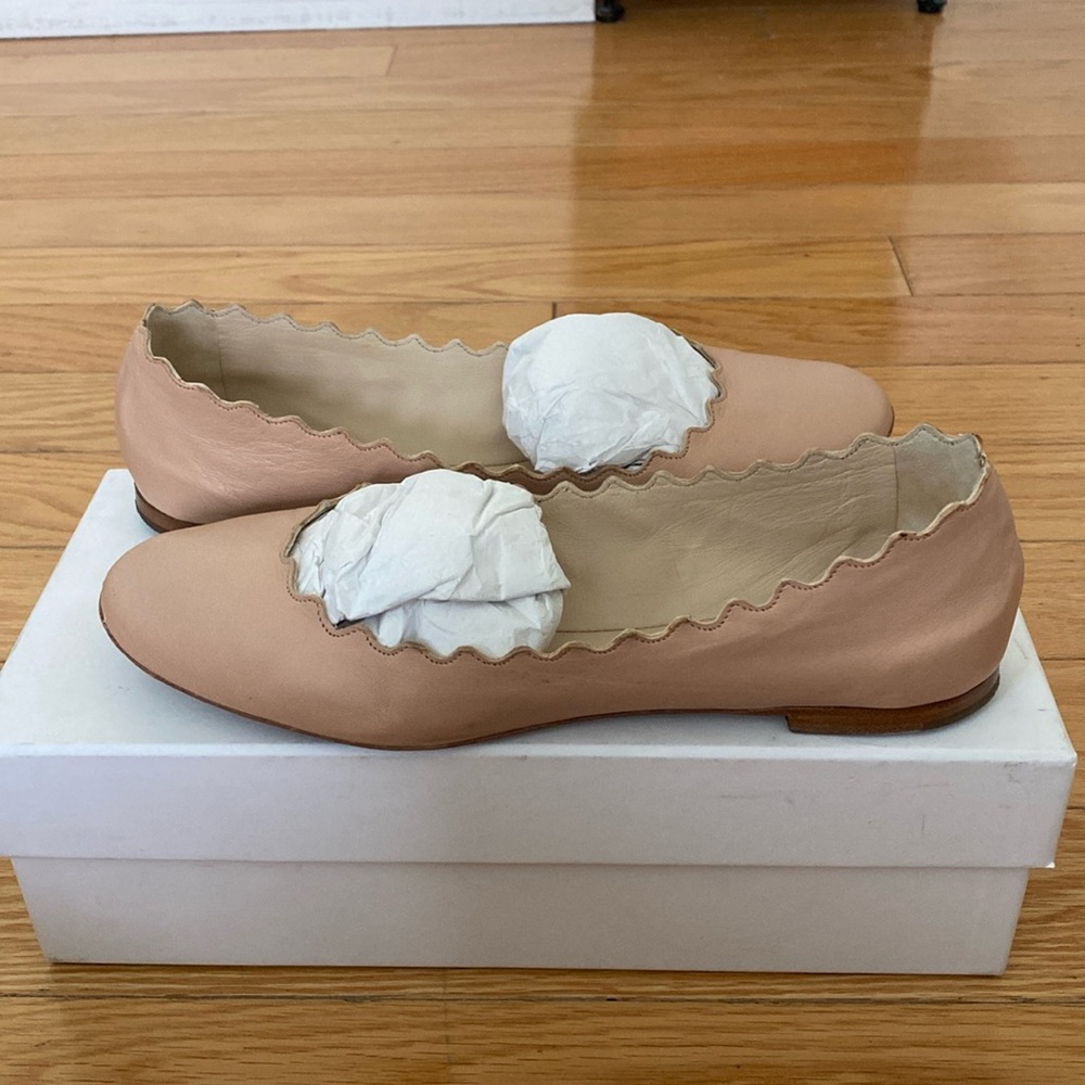 Chloe Salmon Pink Ballet Flats. 37. Made in Italy. Lightly worn. In a box.